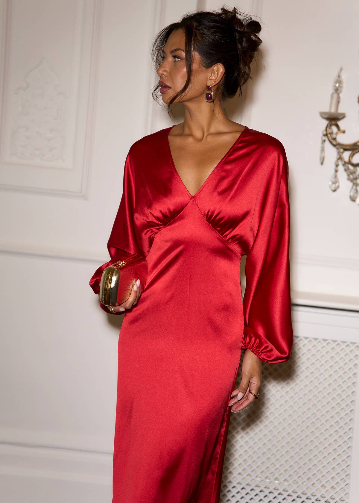 Red V Neck Batwing Blouson Sleeves Satin Midaxi Dress – View 3 | Gini London
