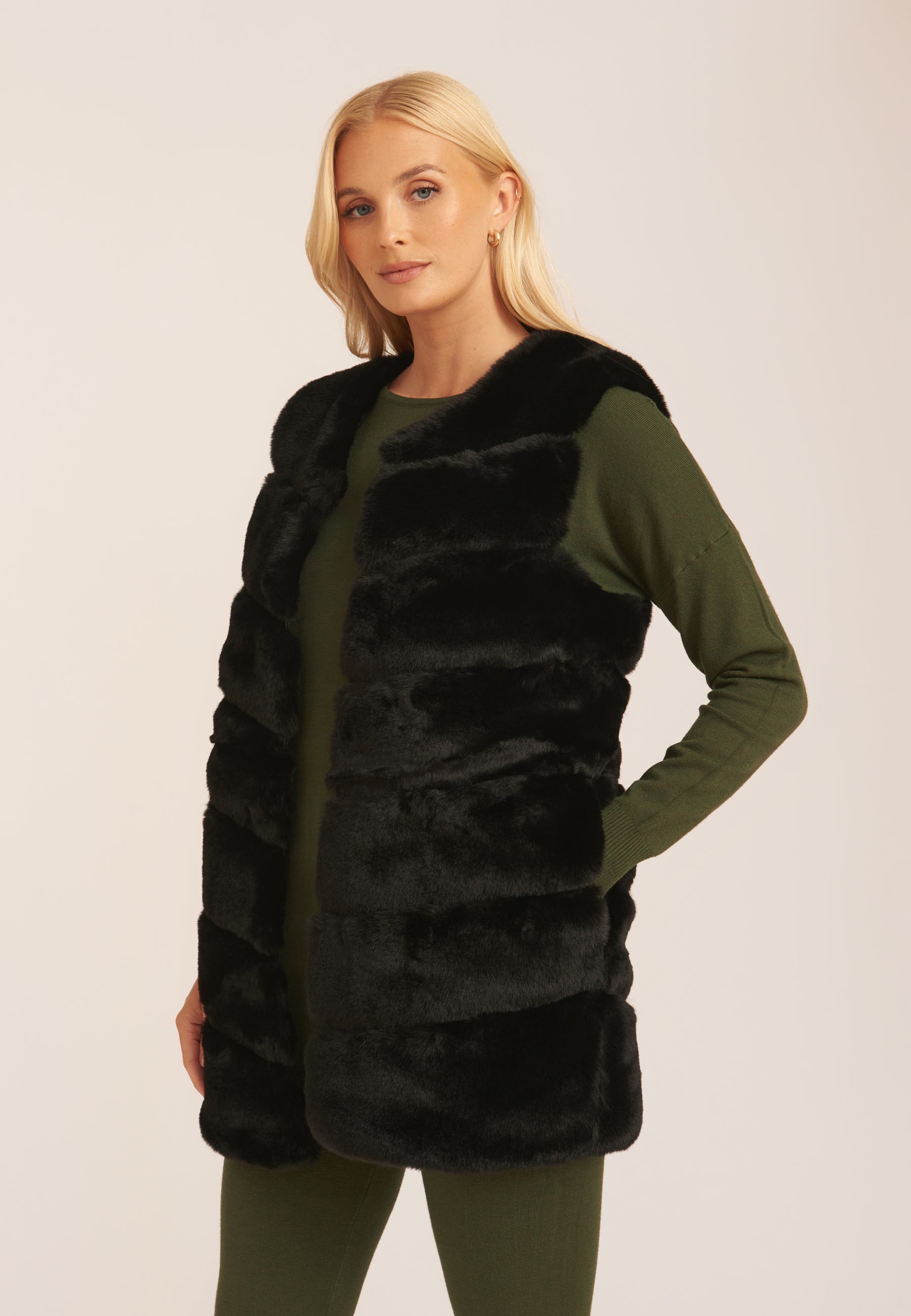 Black Diagonal Cut Sleeveless Faux Fur Gilet