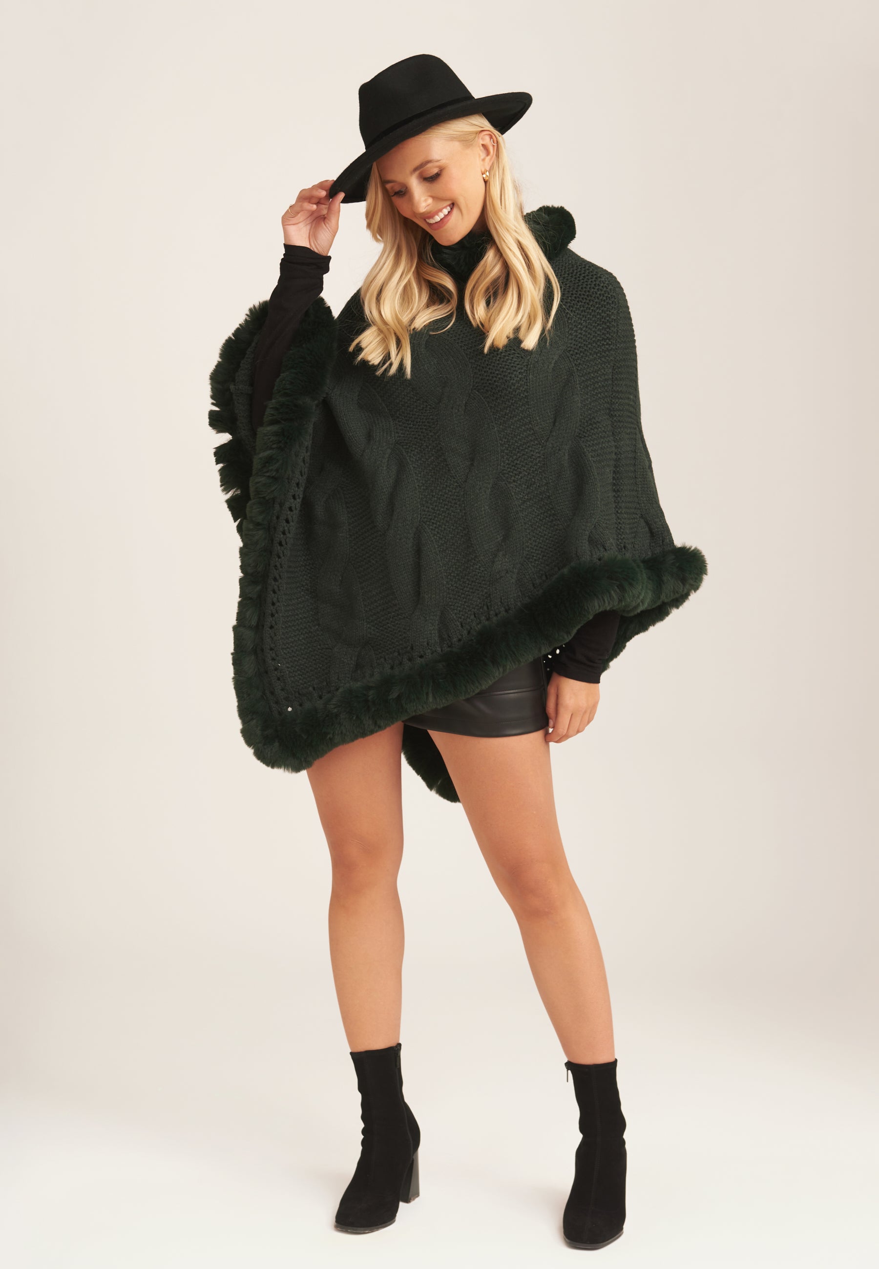 Green Fur Trim Knit Cape