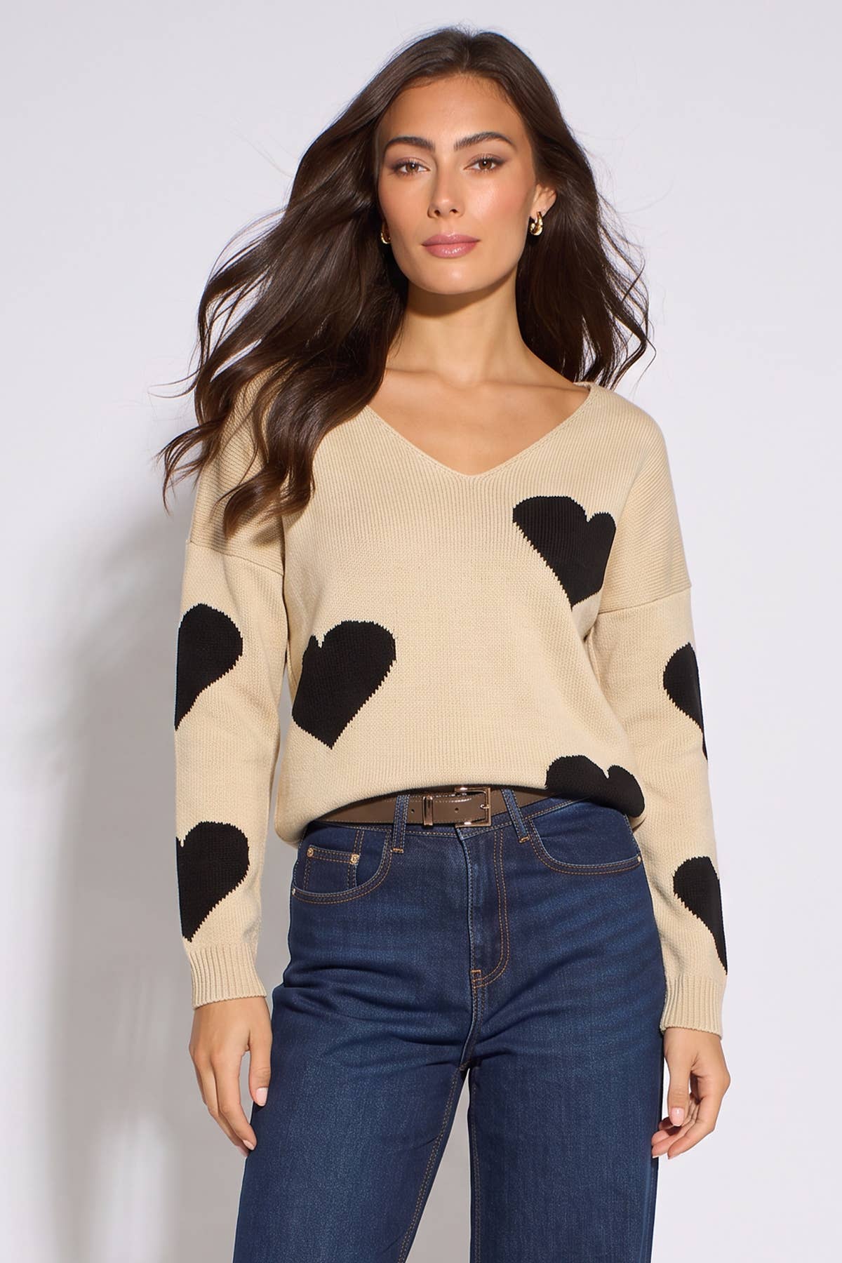 Beige V Neck Oversized Heart Knit Jumper – View 1 | Gini London
