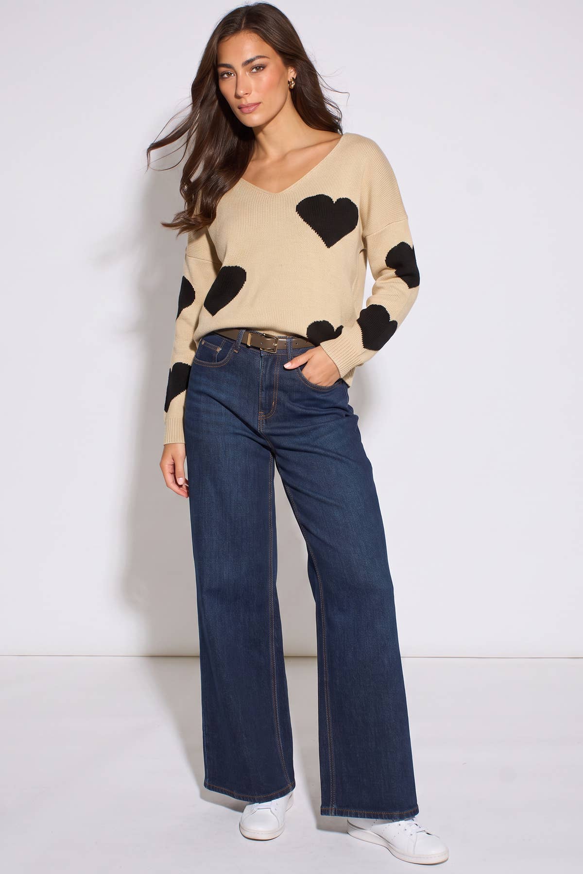 Beige V Neck Oversized Heart Knit Jumper – View 3 | Gini London