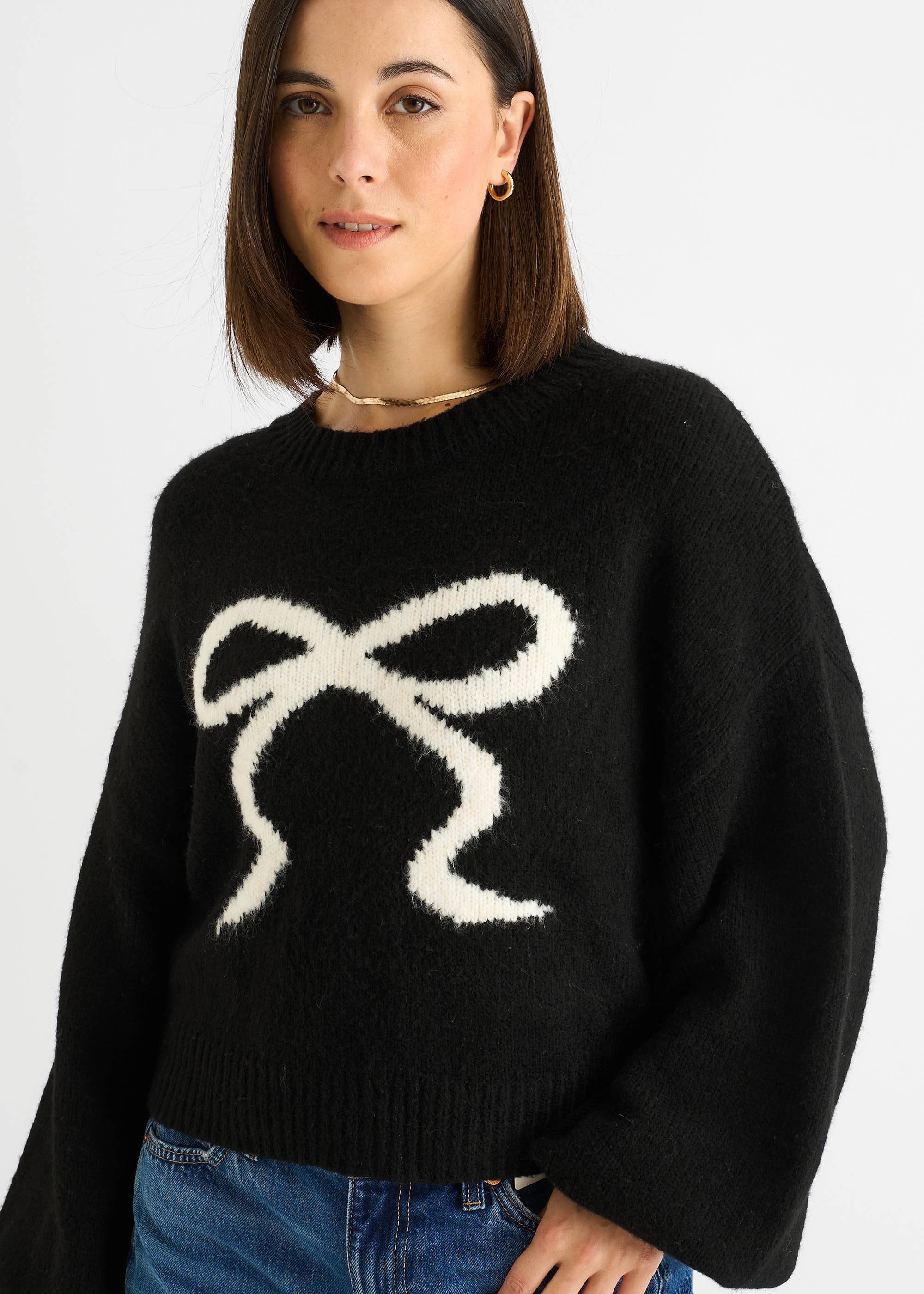 Black Embossed Contrast Bow Short Knit Jumper