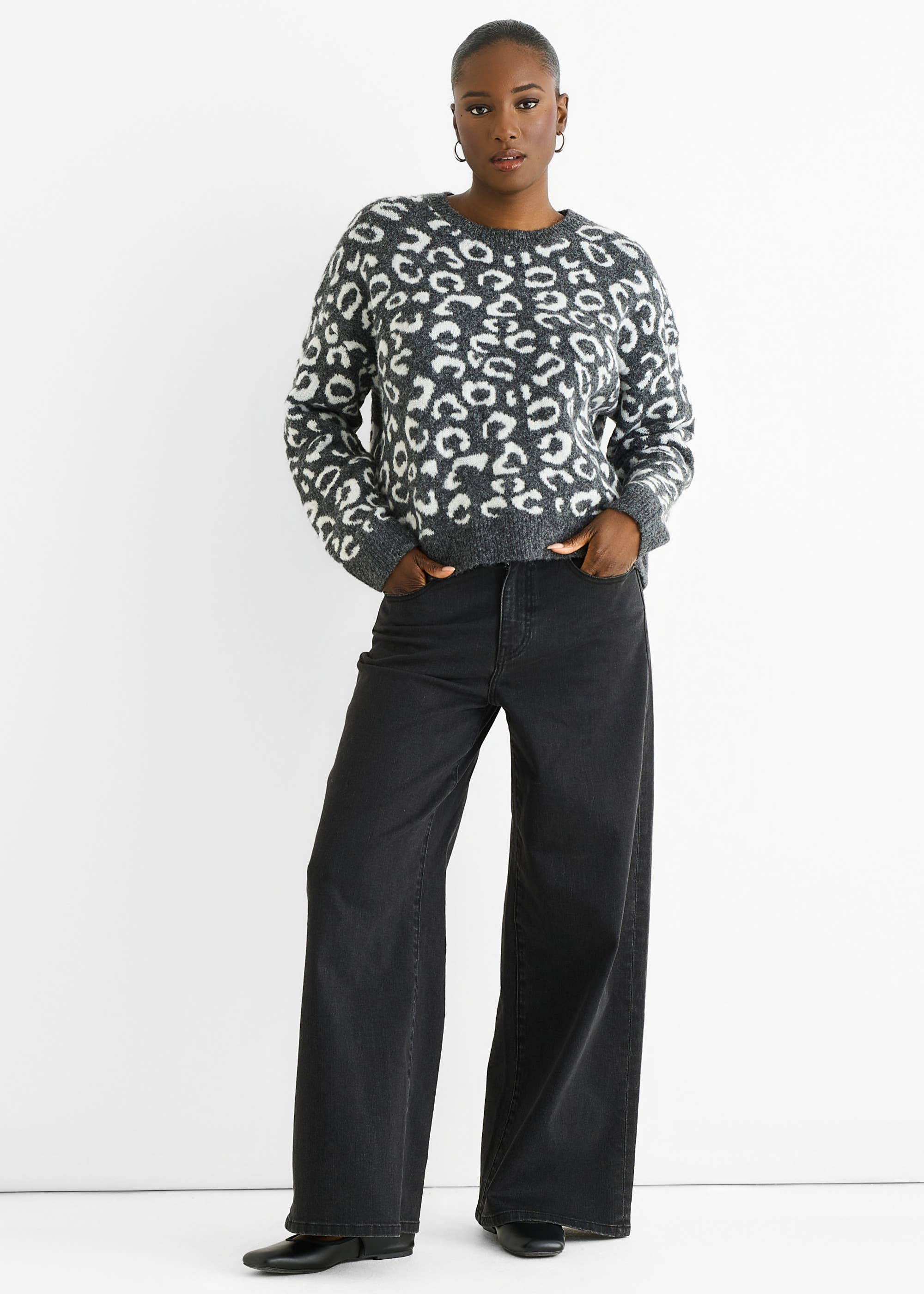 Grey Animal Pattern Loose Fit Knit Jumper