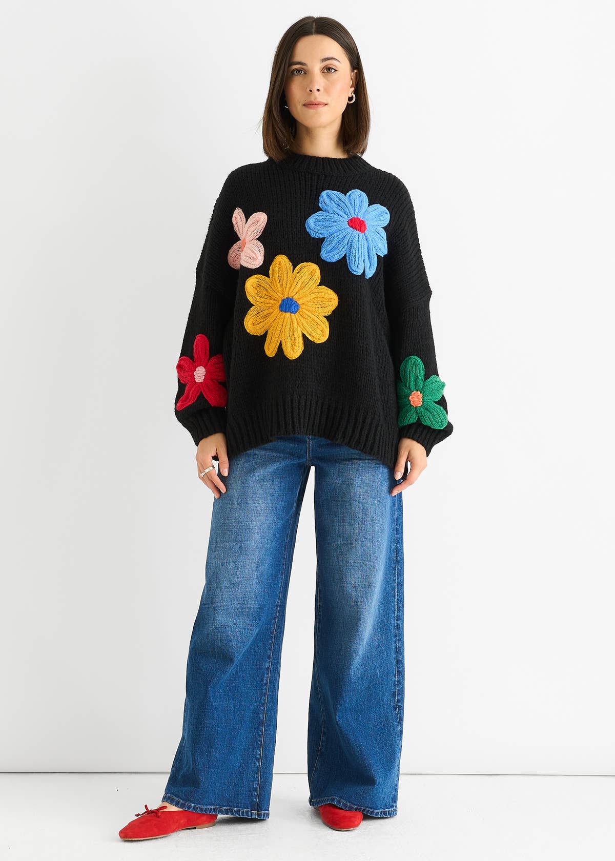 Black Floral Crochet Chunky Knit Oversized Jumper – View 5 | Gini London