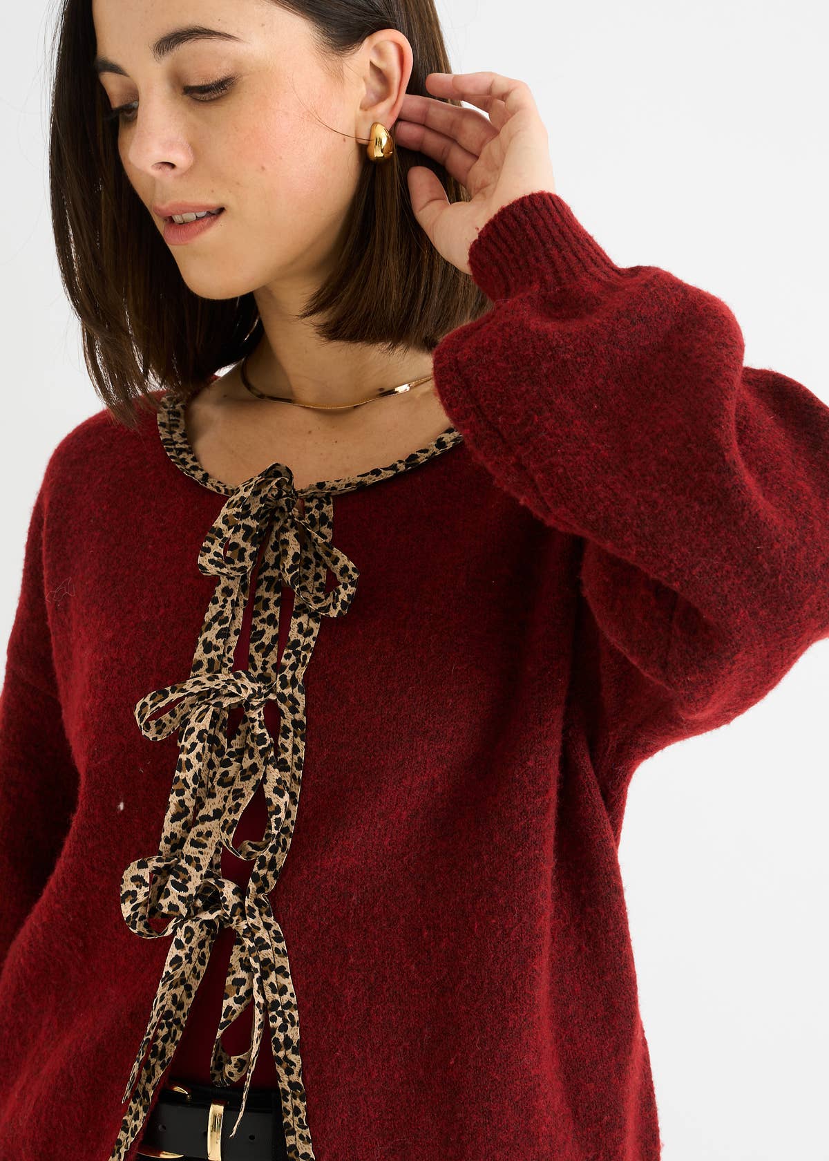 Burgundy Contrast Animal Tie Oversized Knit Cardigan – View 2 | Gini London