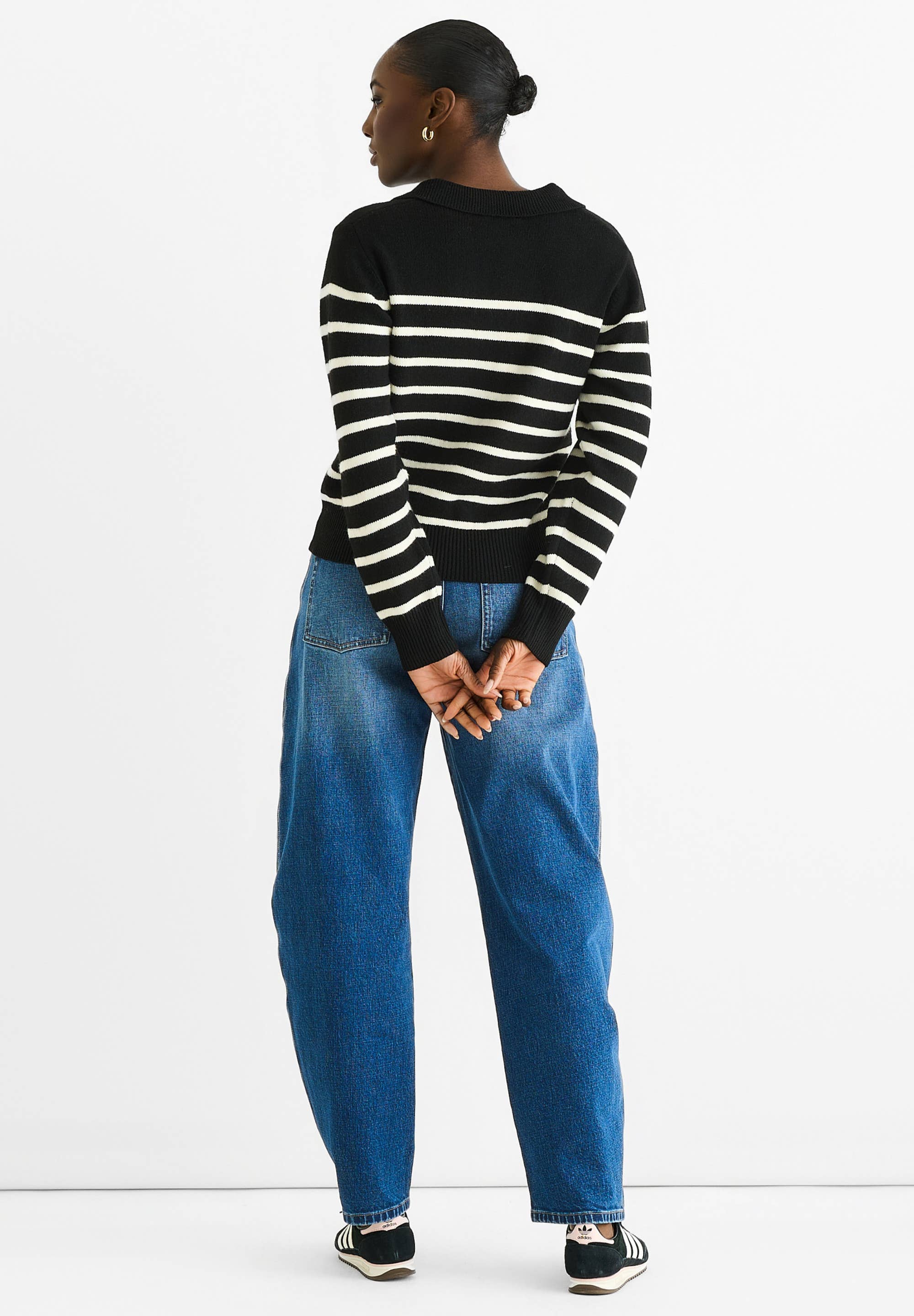 Black Recycle Stripe V Neck Collar Knit Jumper