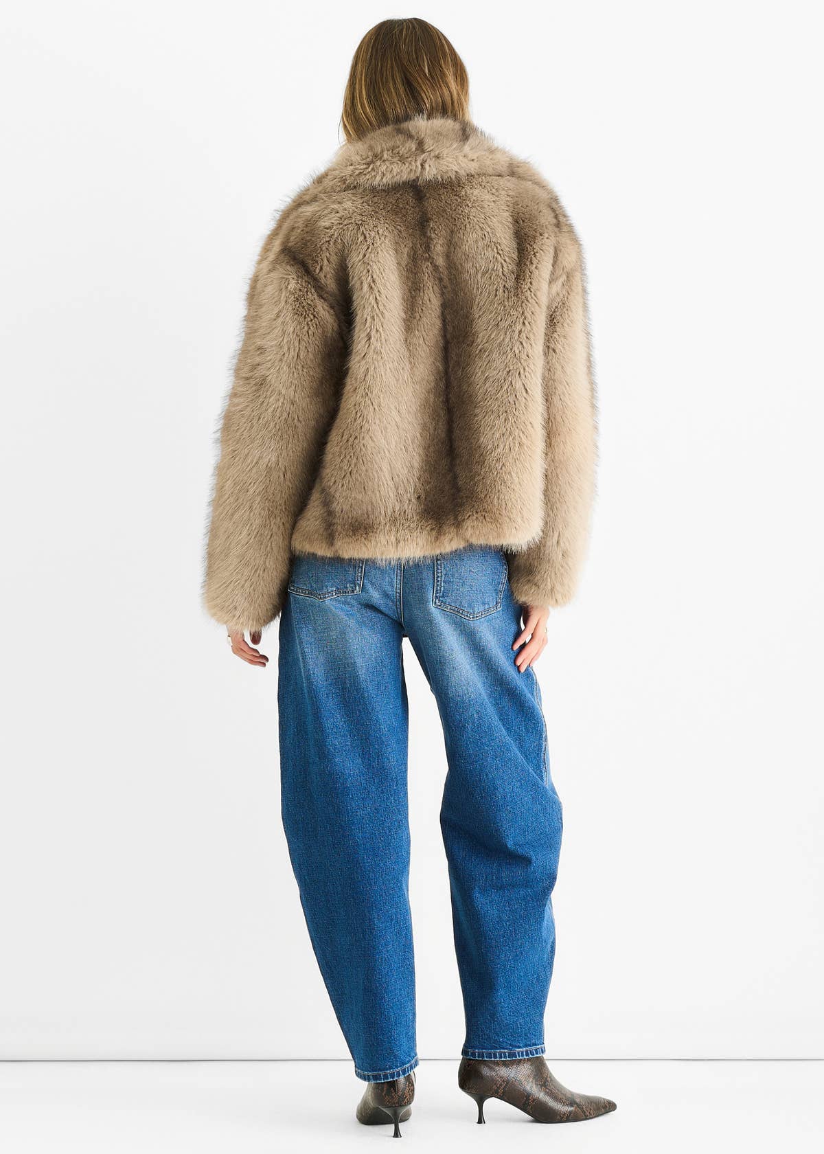 Camel Ombre Lapel Faux Fur Jacket – View 4 | Gini London