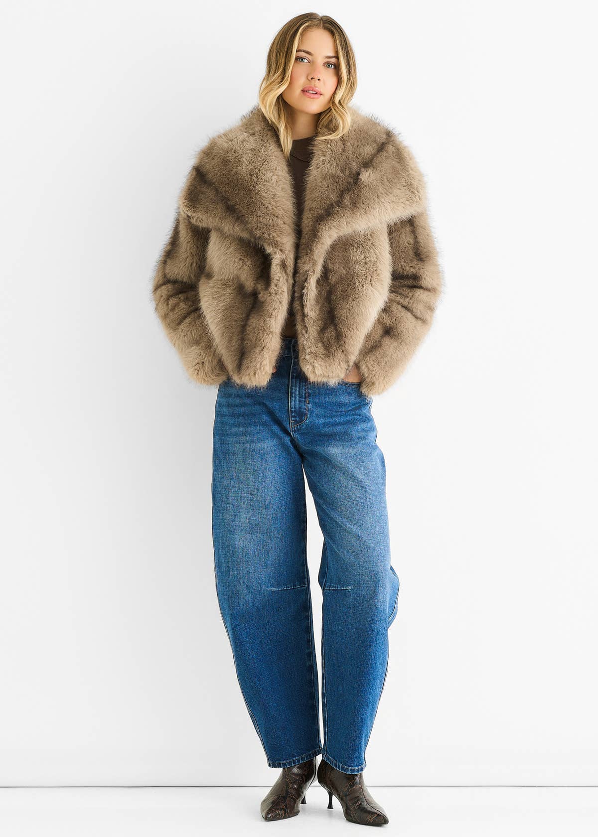 Camel Ombre Lapel Faux Fur Jacket – View 5 | Gini London