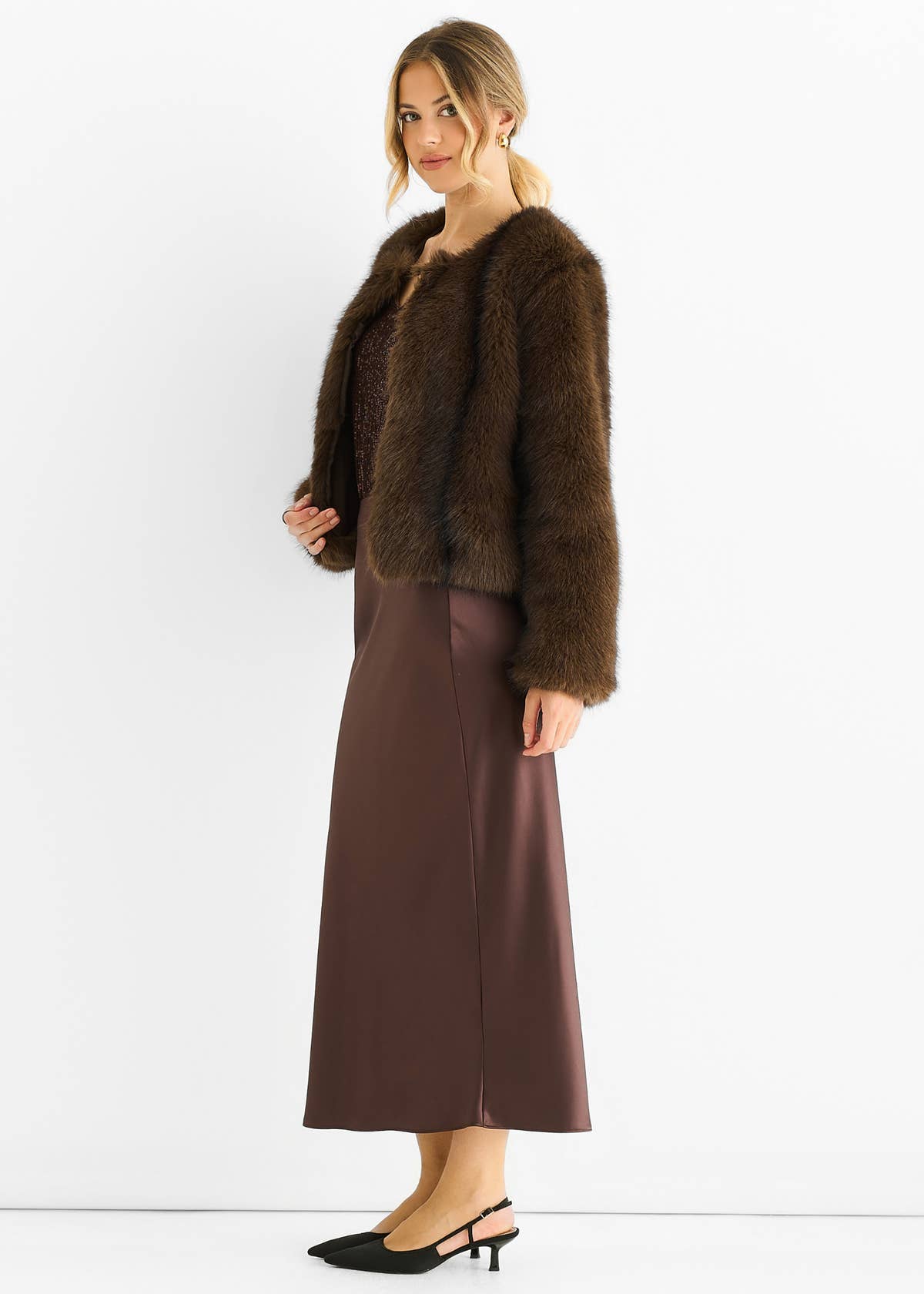 Coffee Round Neck Faux Fur Cropped Jacket – View 3 | Gini London