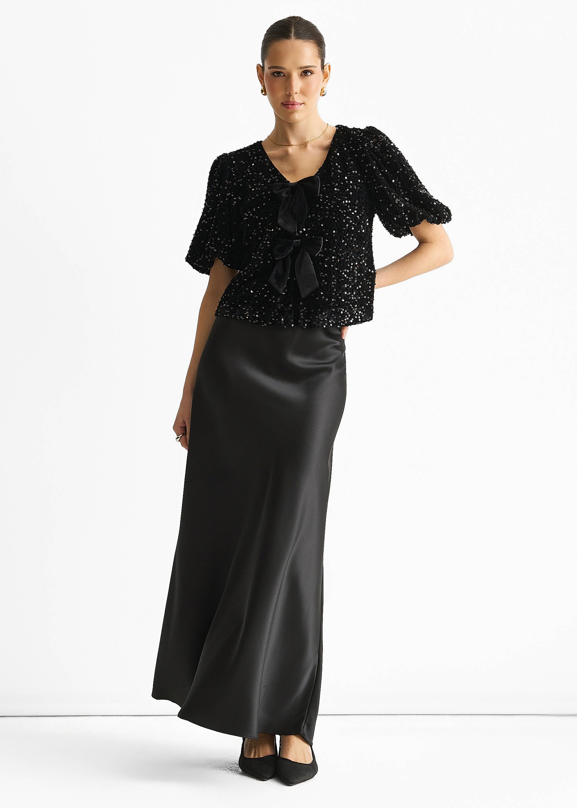 Black Velvet Sequin Bow Front Bubble Sleeve Top