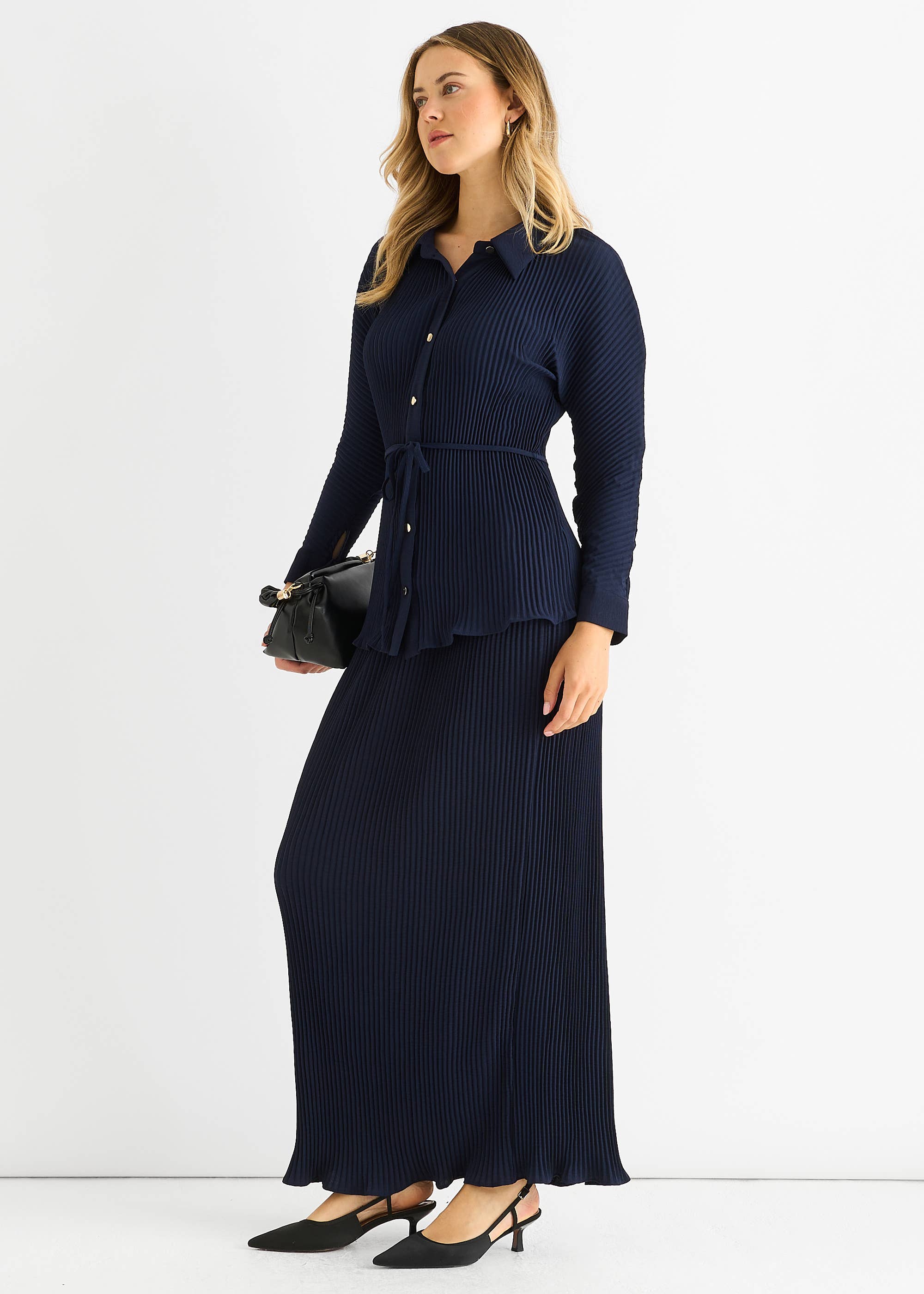 Navy Plisse Elasticated Waist Maxi Skirt
