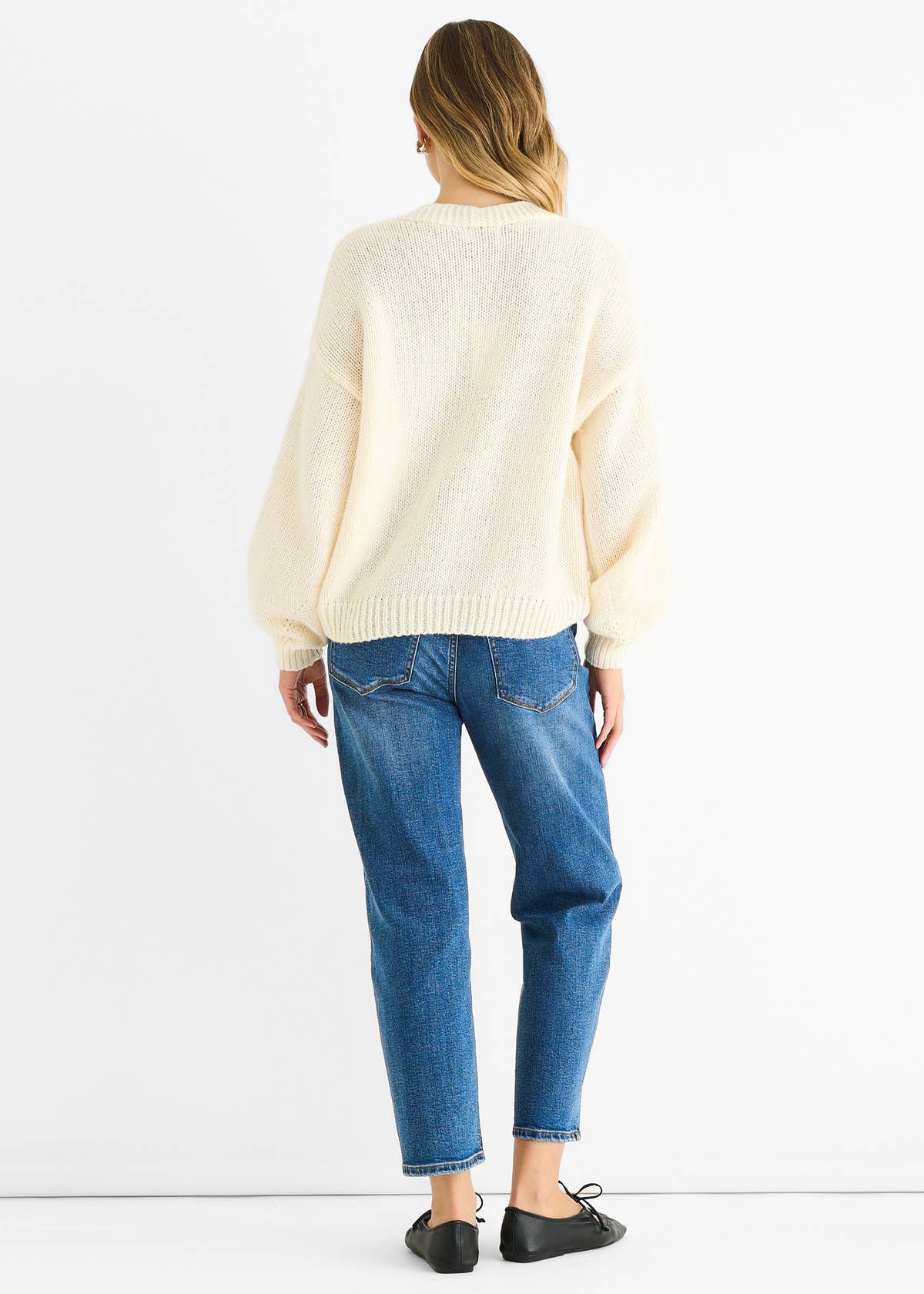 Cream 3D Contrast Teddy Crochet Cardigan – View 4 | Gini London