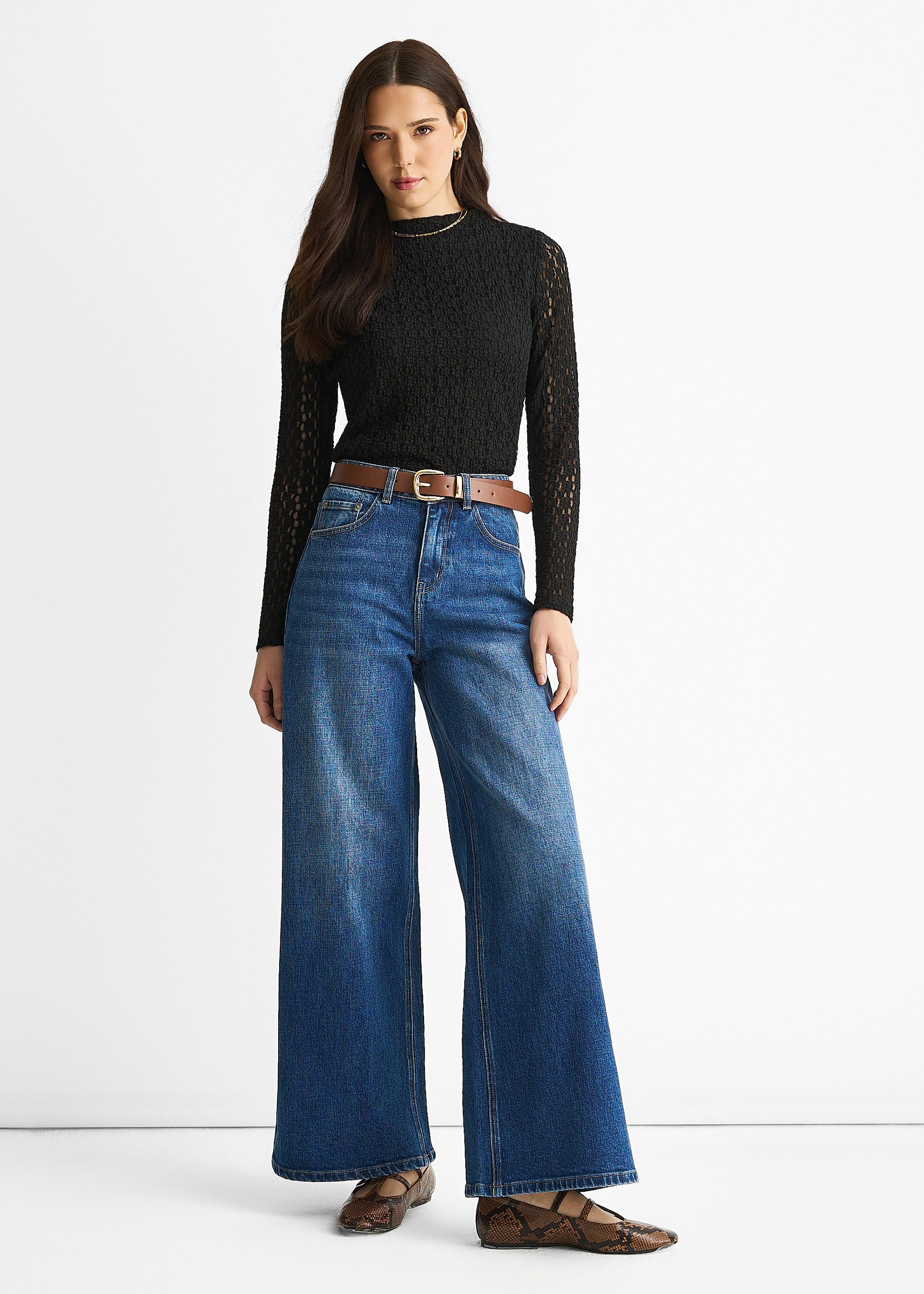 Mid Rise Wide Leg Jeans