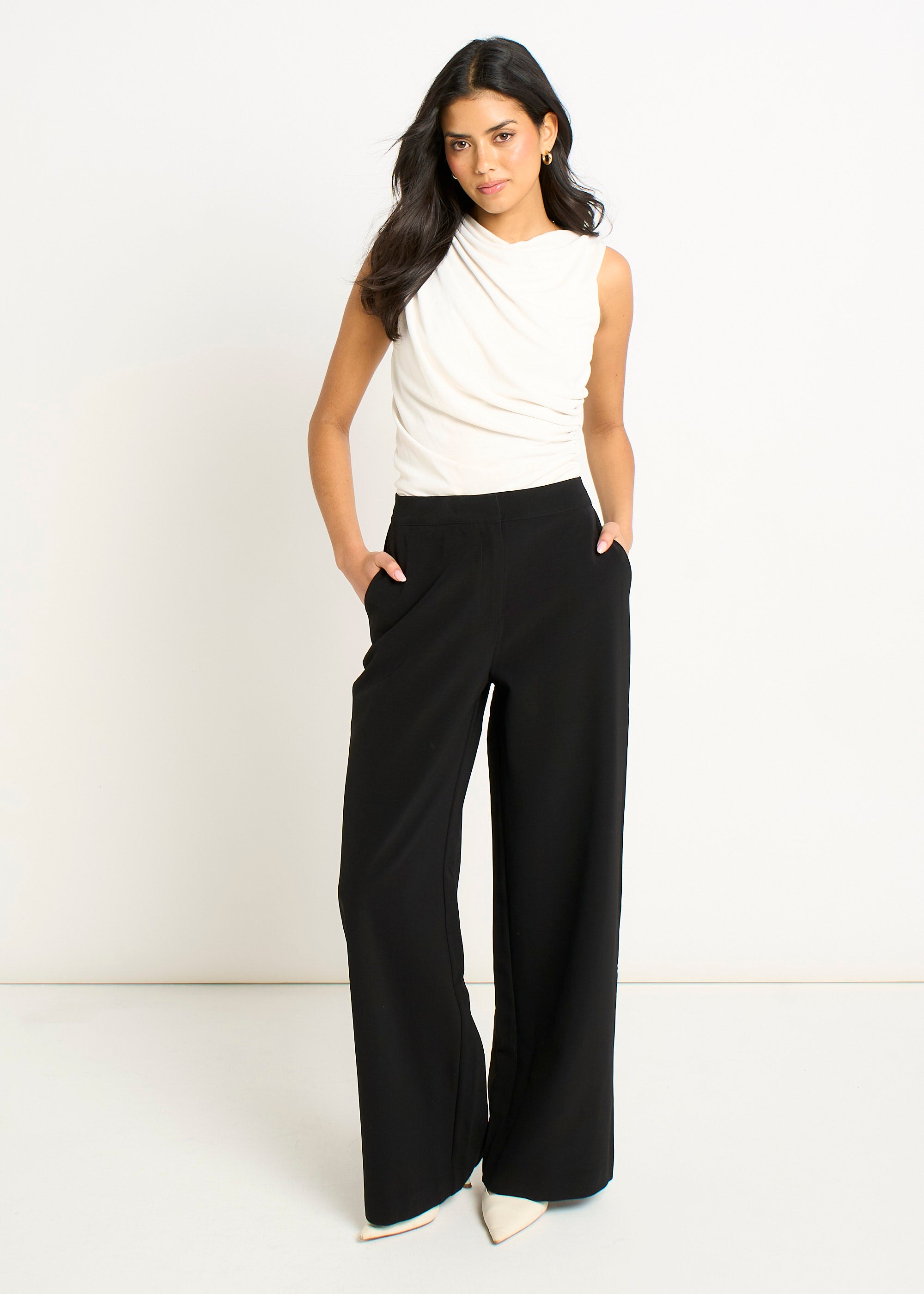 Wide Leg Tailored Trousers