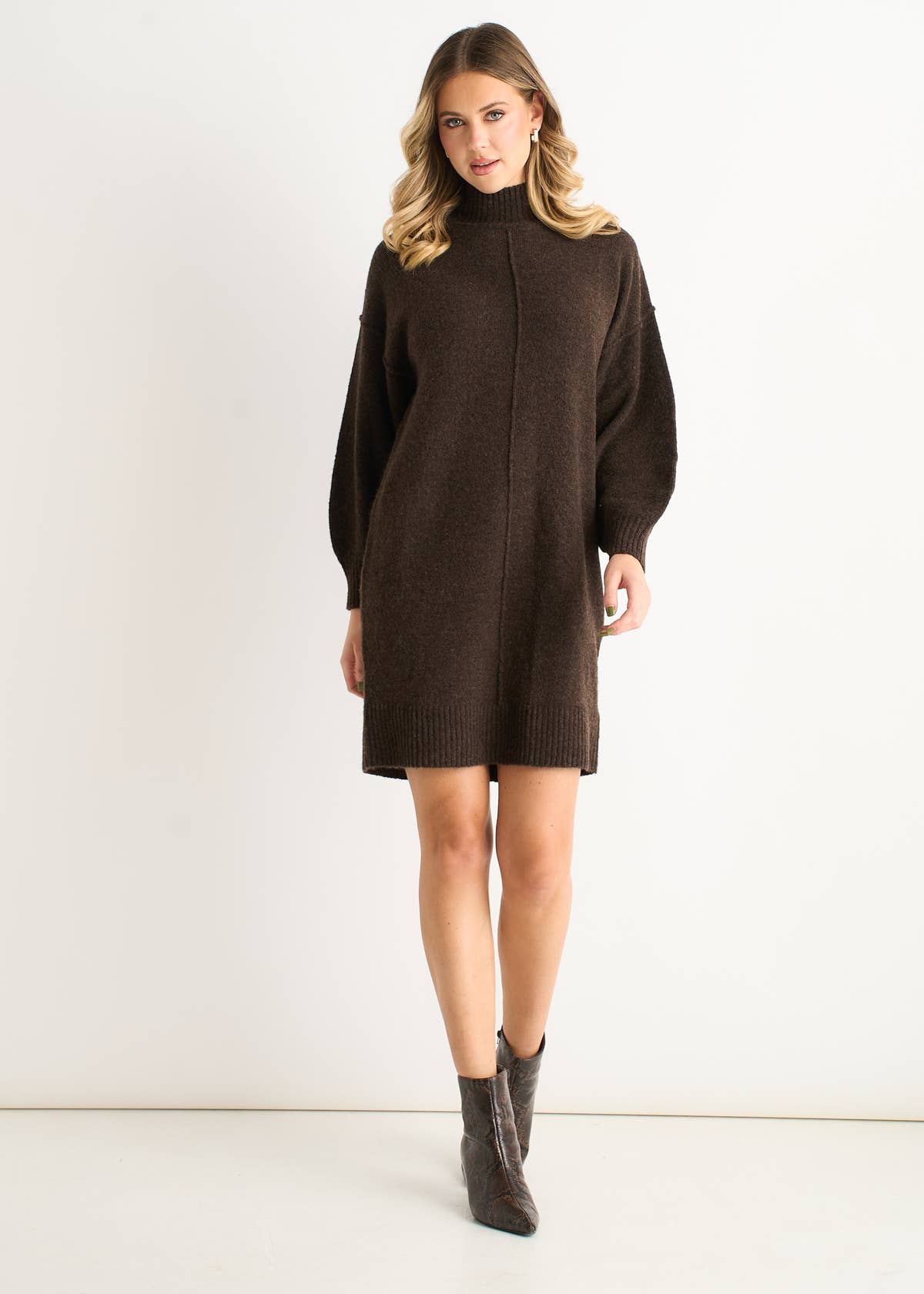Brown Crew Neck Knitted Shift Dress – View 1 | Gini London