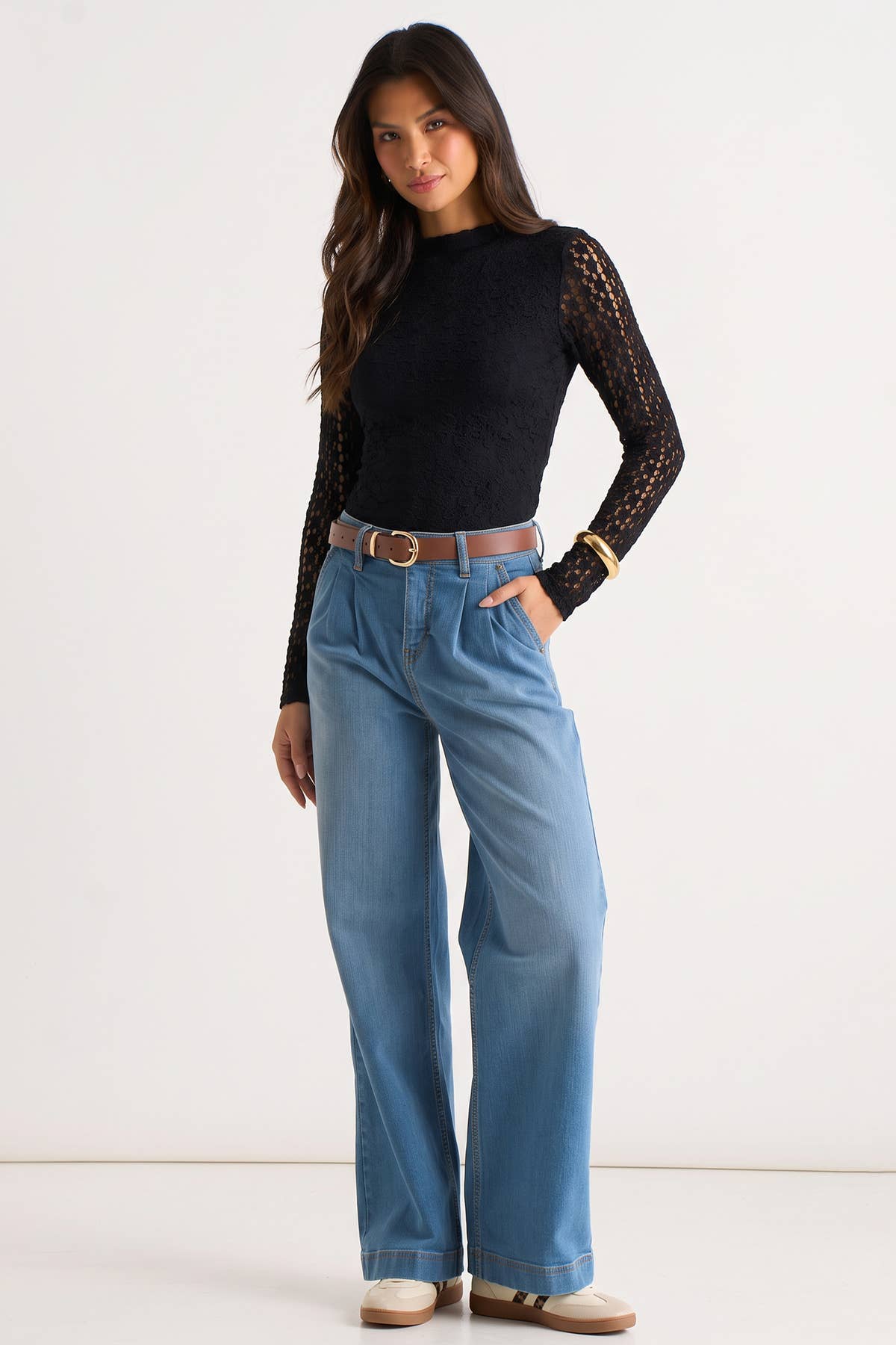 Blue Pleat Wide Leg Jean– View 1 | Gini London