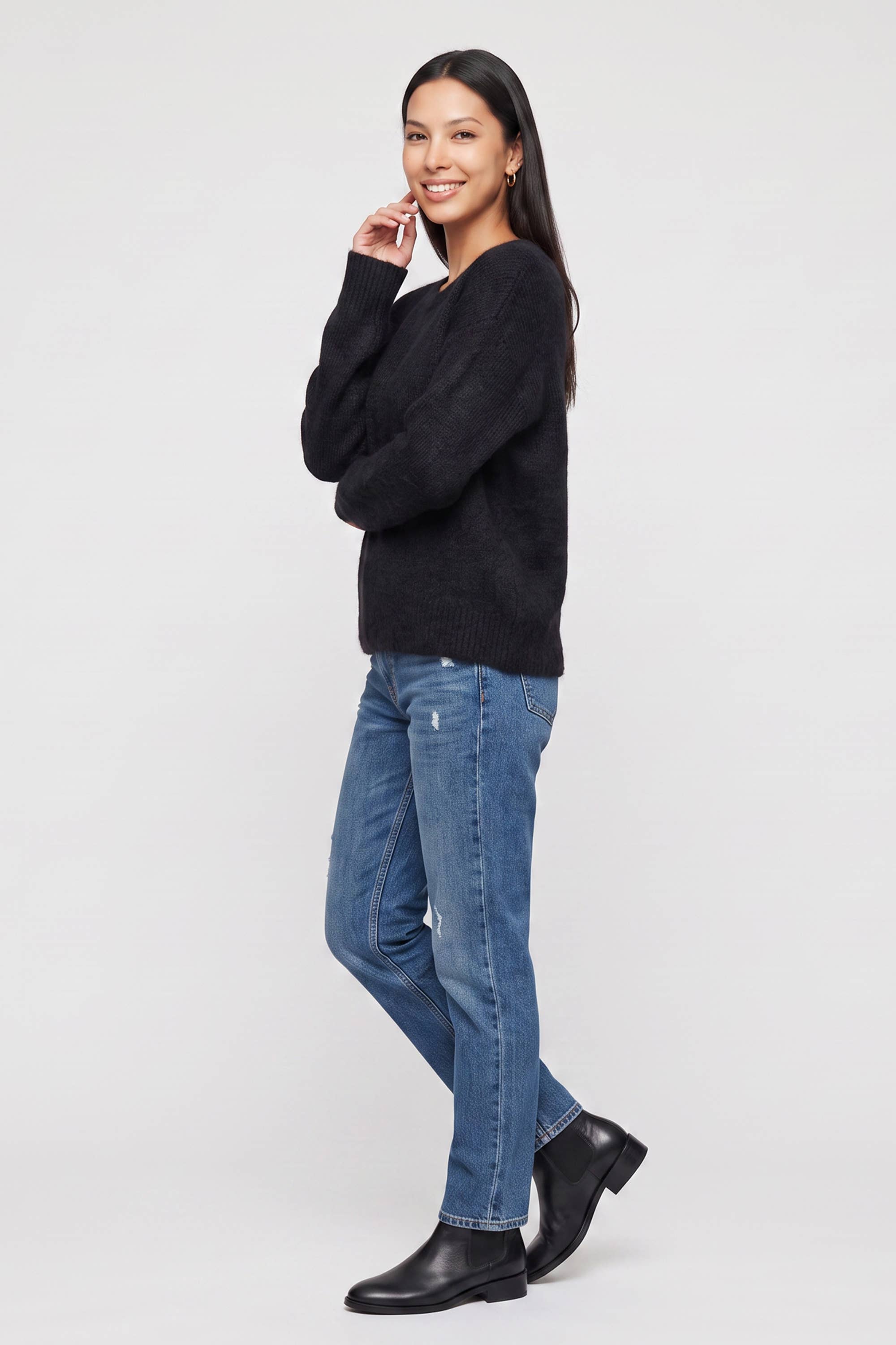 Black Long Sleeves Jewelled Back Knit Jumper