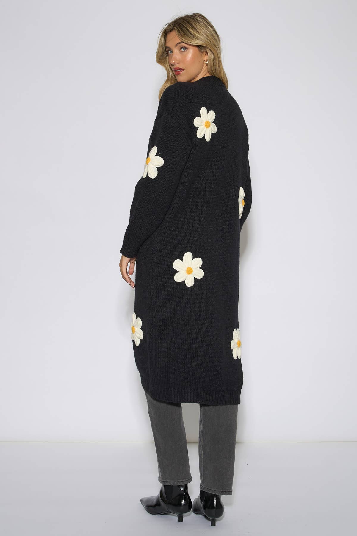 Black 3D Daisy Flower Longline Cardigan – View 2 | Gini London