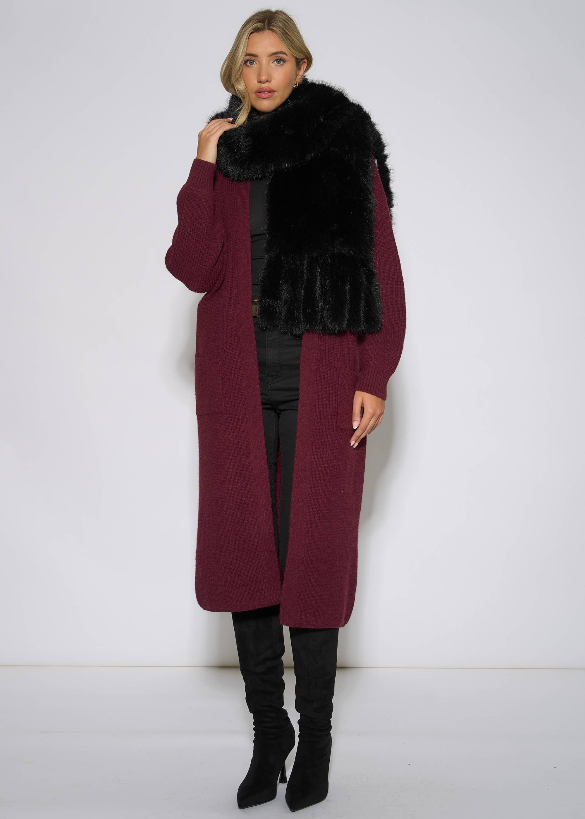 Black Faux Fur Tassel Scarf