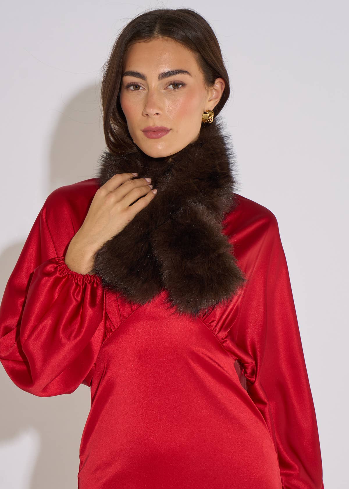 Brown 2 Tone Faux Fur Stole– View 1 | Gini London