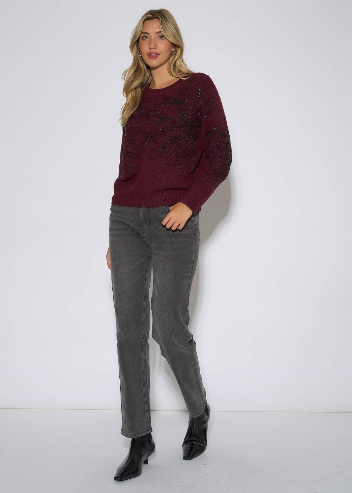 Mulberry Floral Beaded Recycle Content Mix Jumper – View 4 | Gini London