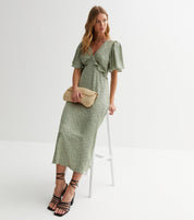 Green Satin Animal Print Angel Sleeves Midi Dress