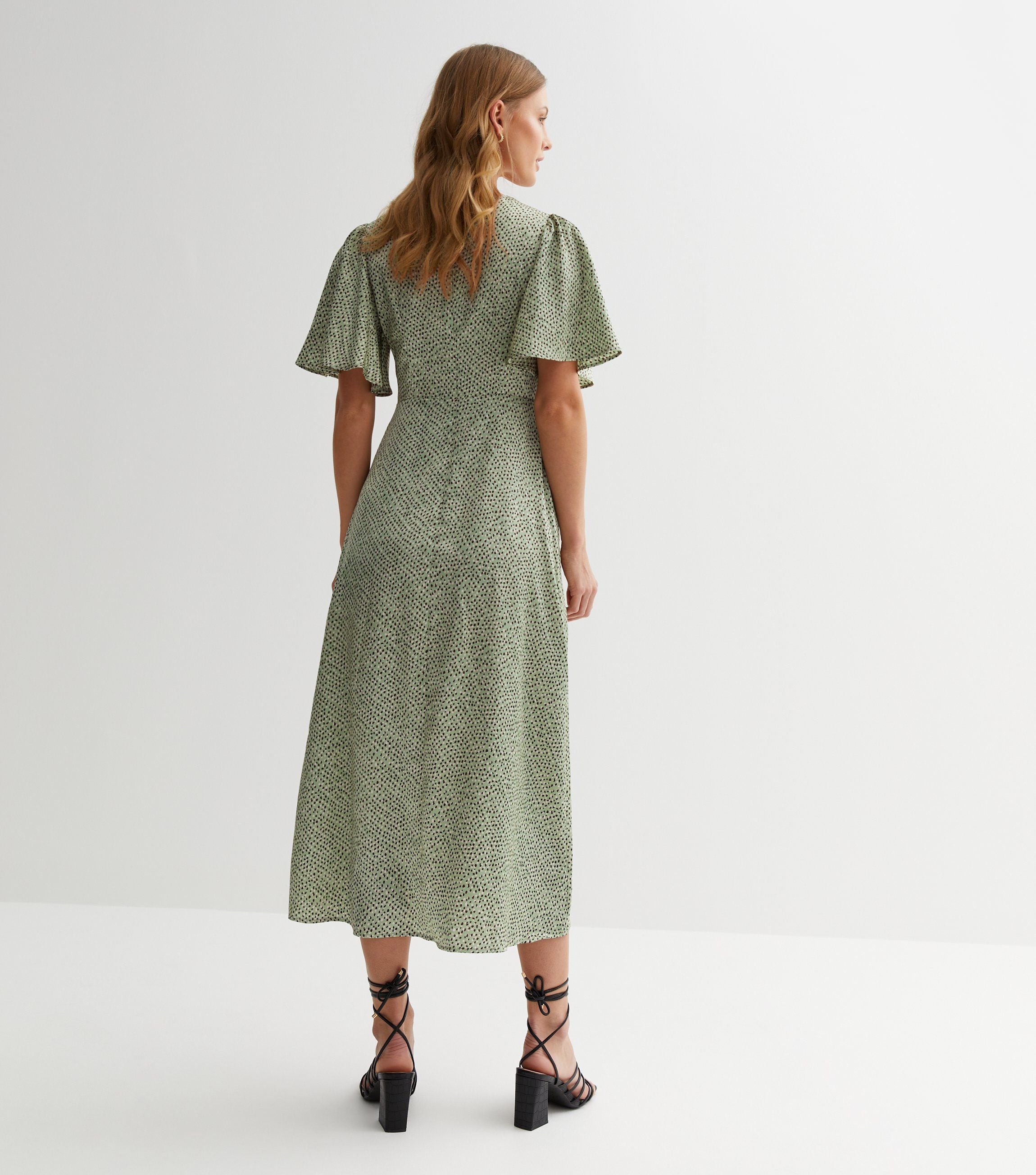 Green Satin Animal Print Angel Sleeves Midi Dress