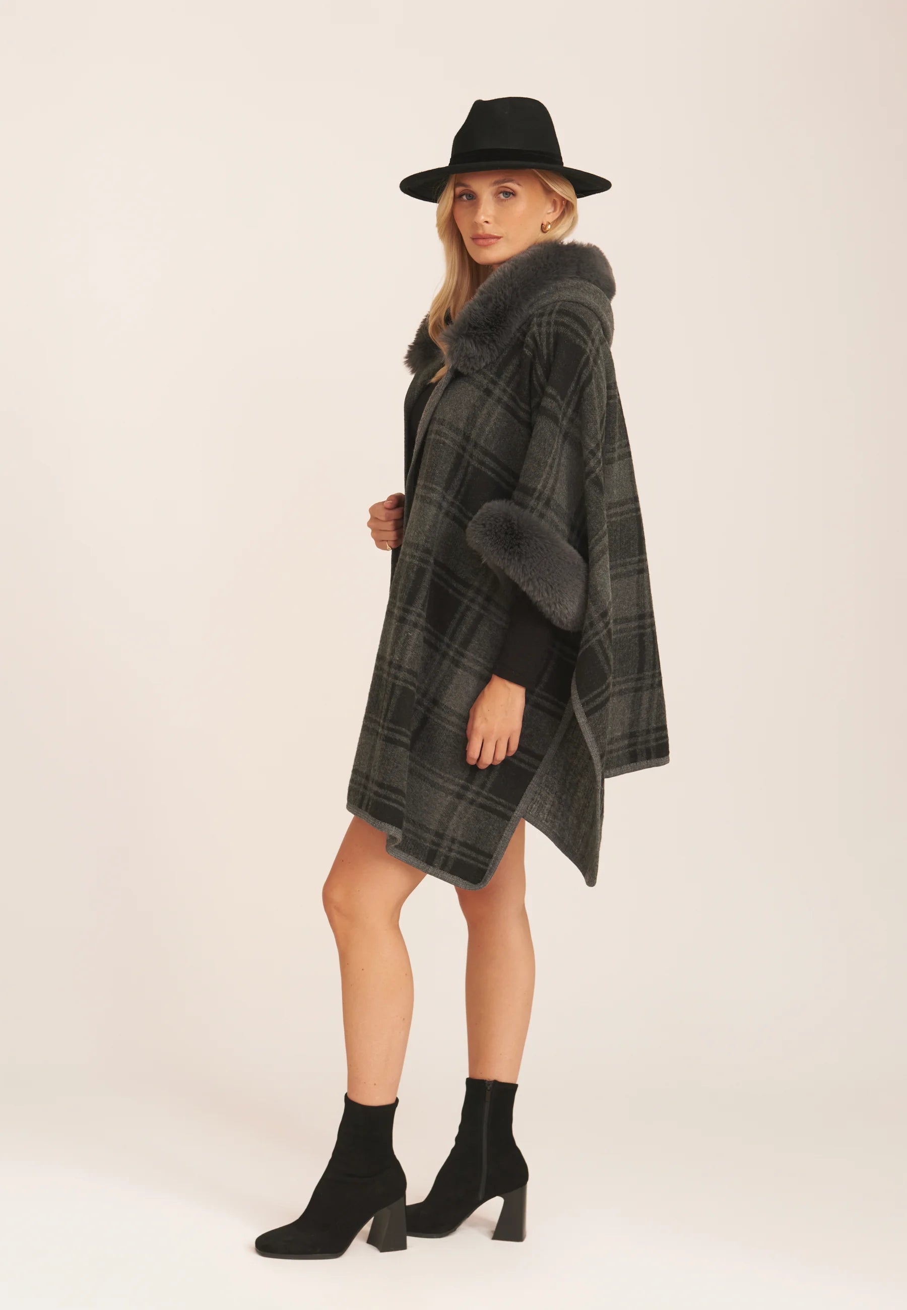 Grey Fur Trim Check Longline Cape