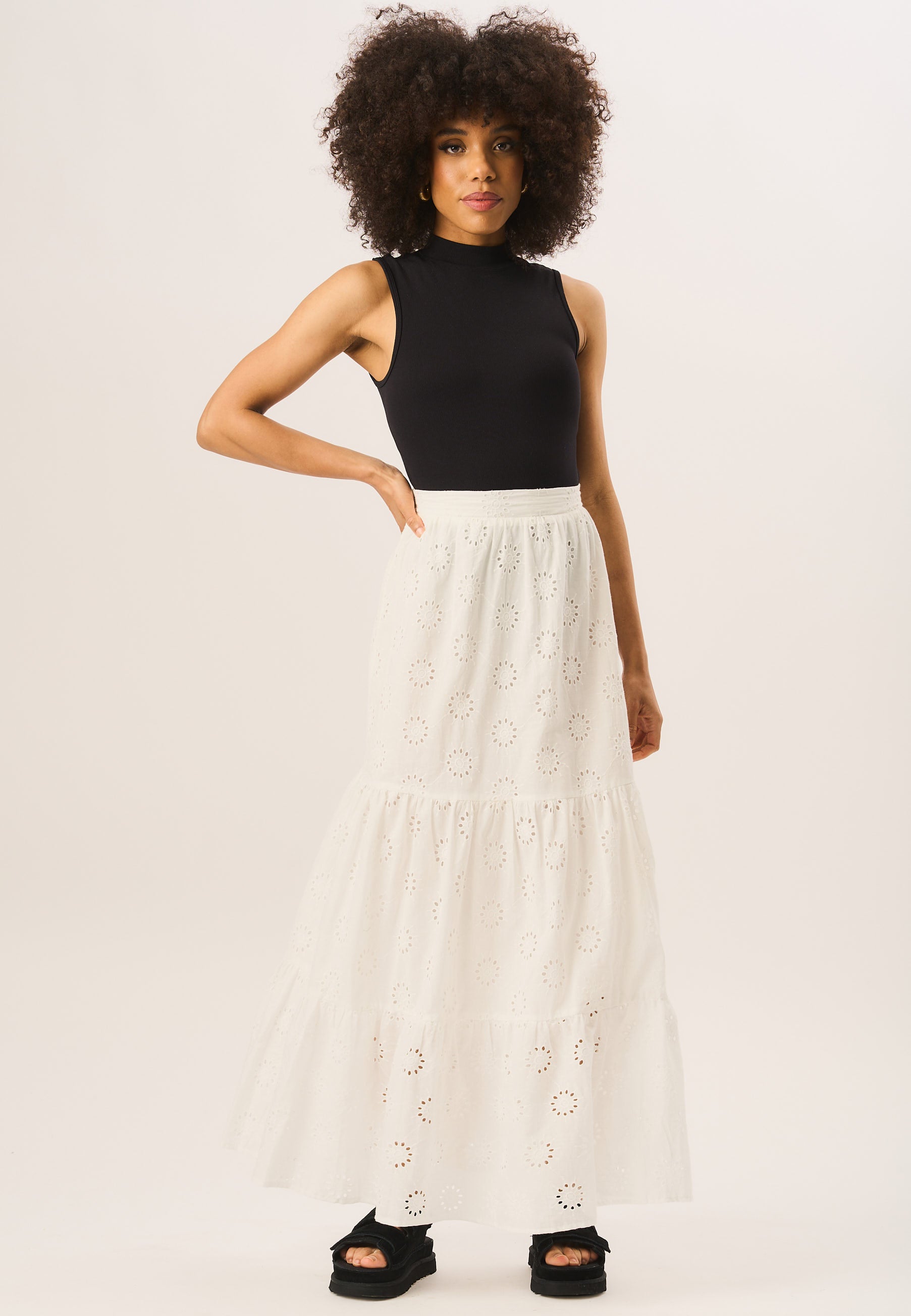 White Tiered Lace Embroidered Long Skirt