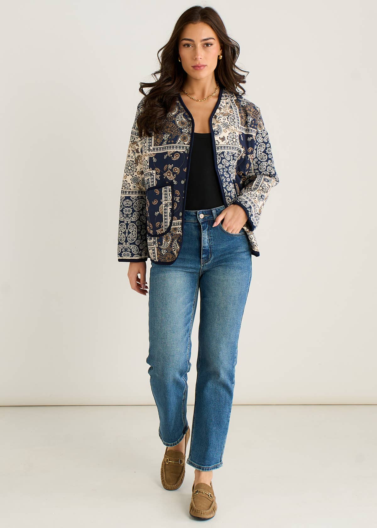 Navy Paisley Tile Print Lightweight Viscose Quilted Jacket – View 1 | Gini London