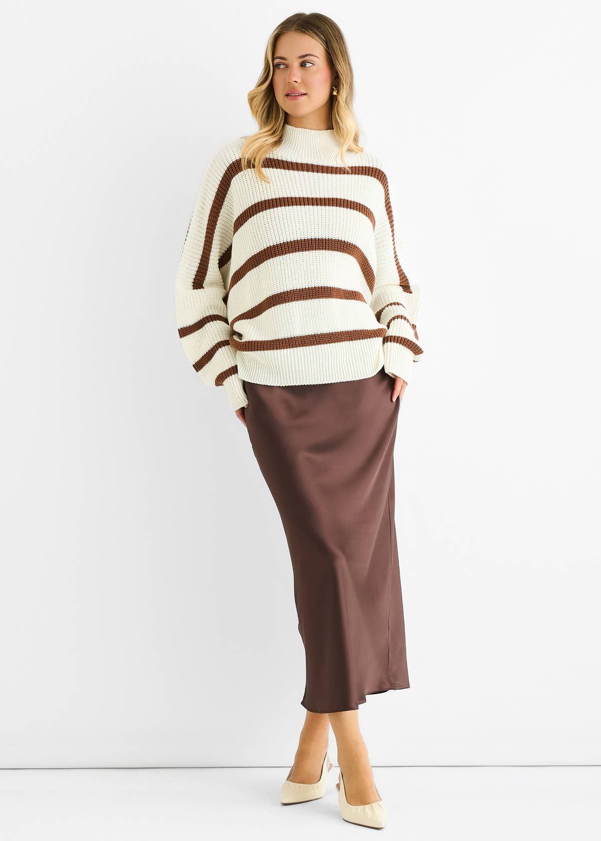 White Chunky Knit High Neck Jumper – View 1 | Gini London