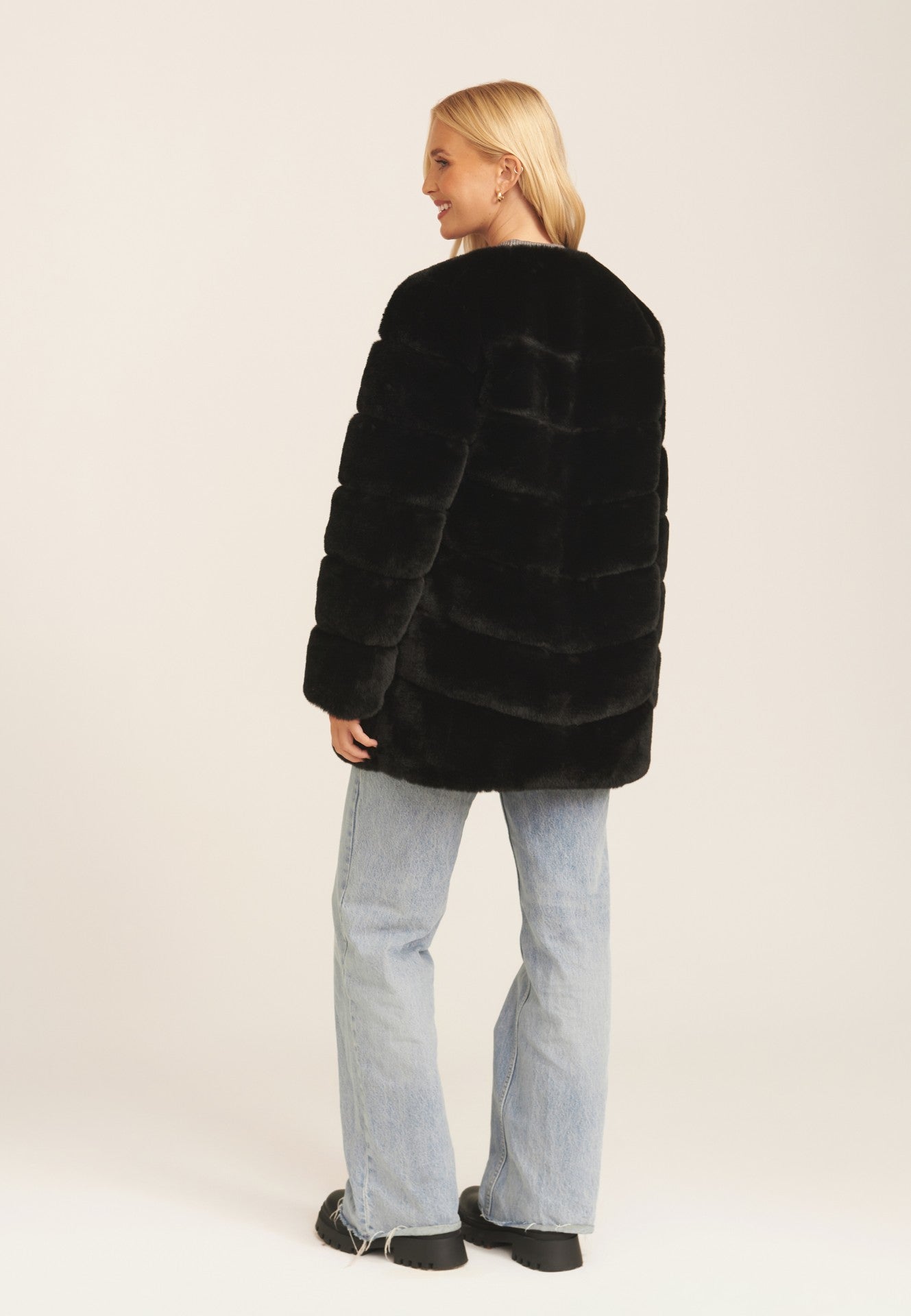 Black Diagonal Cut Faux Fur Long Sleeve Jacket