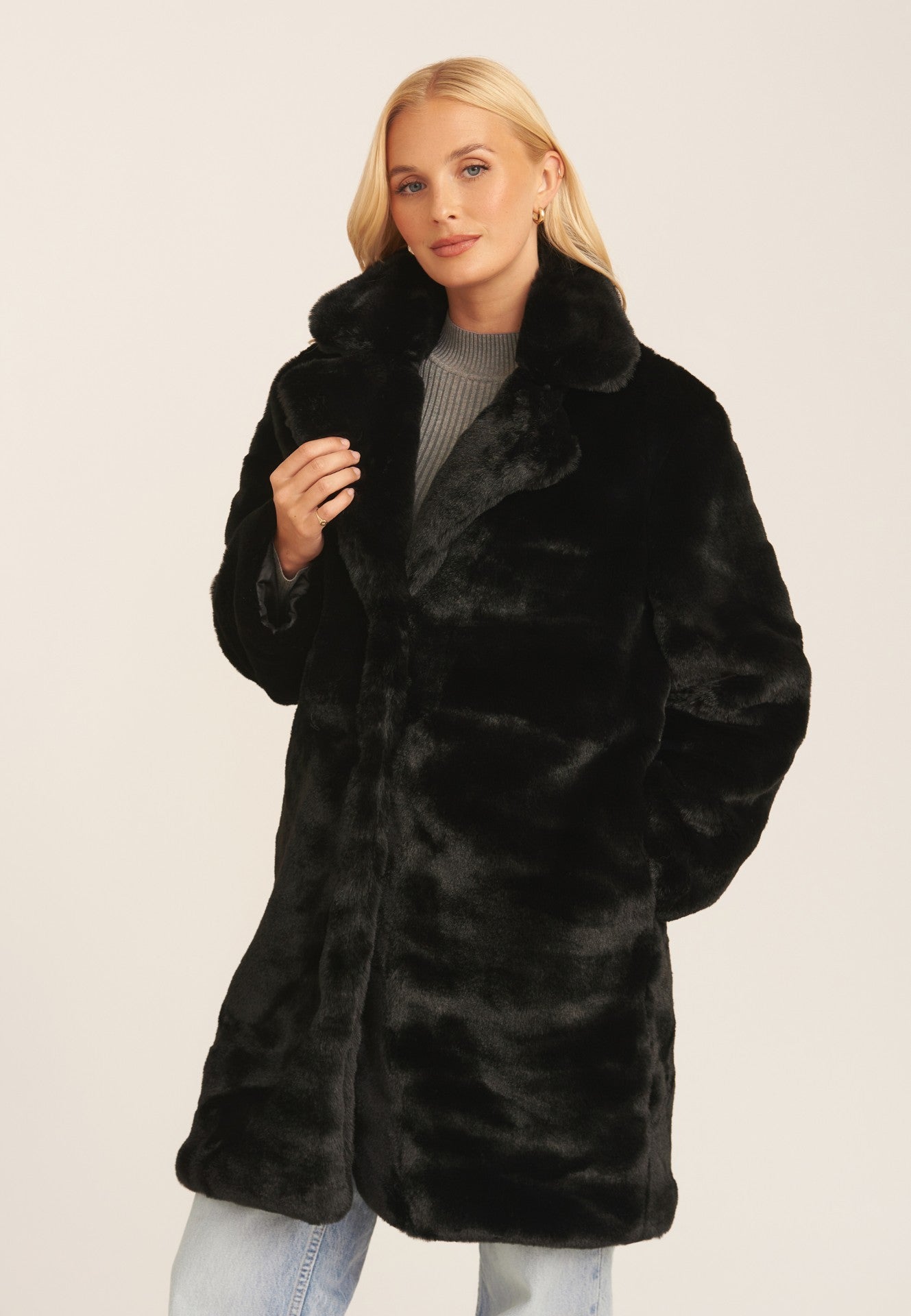 Black Faux Fur Lapel Collar Longline Coat – Gini London